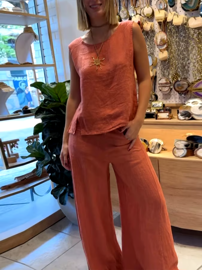 Women's Casual Solid Color Round Neck Vest Trousers Cotton and Linen Two-piece Set Women's Casual Solid Color Round Neck Vest Trousers Cotton and Linen Two-piece Set
