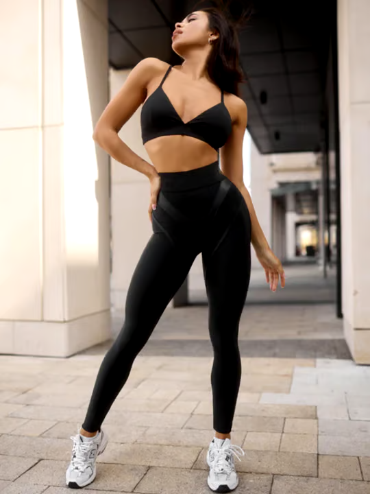 BREESHE Female Extra Sexy Hip Lifting Leggings BREESHE Female Extra Sexy Hip Lifting Leggings